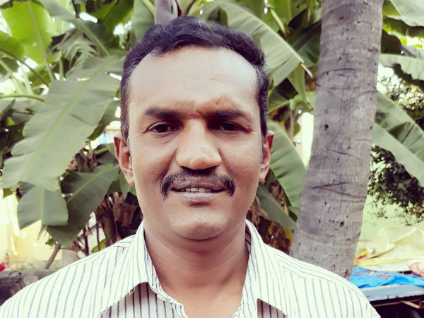 Complaint against website which published HD Deve Gowda as father of the Karnataka state Complaint against website which published HD Deve Gowda as father of the Karnataka state