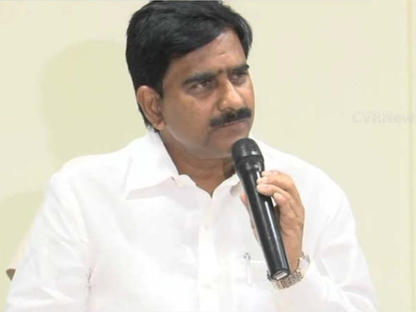 నీటి తరలింపు...రికార్డు