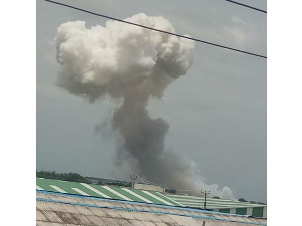 Massive fire erupts in cracker factory in Telanganas Warangal, 11 killed Massive fire erupts in cracker factory in Telanganas Warangal, 11 killed