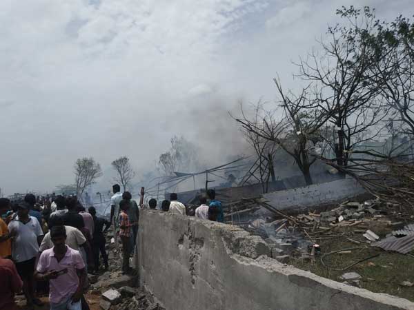 Massive Fire Breaks Out At Bhadrakali Fireworks In Warangal Massive Fire Breaks Out At Bhadrakali Fireworks In Warangal