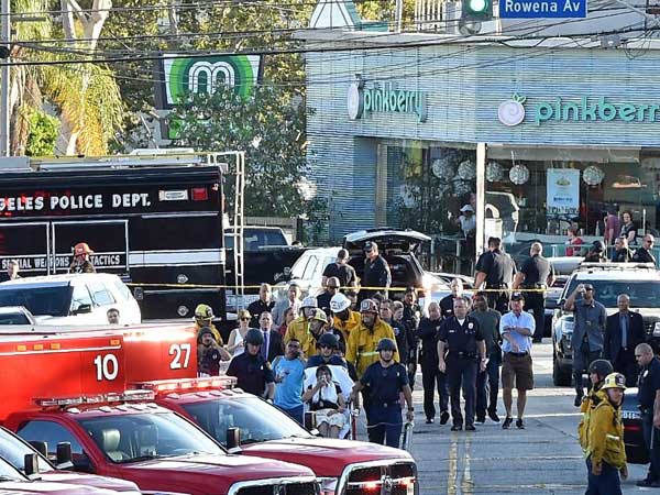 Armed standoff at Los Angeles Trader Joes ends with one store employee dead Armed standoff at Los Angeles Trader Joes ends with one store employee dead