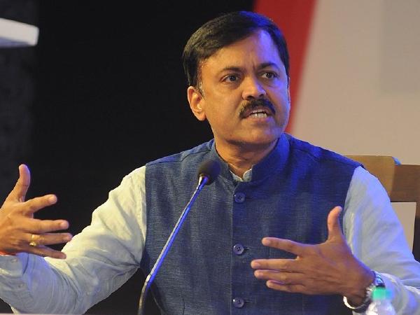 ఇండస్ట్రియల్ కారిడార్కు ఇప్పటి వరకు భూసేకరణ జరపని టీడీపీ