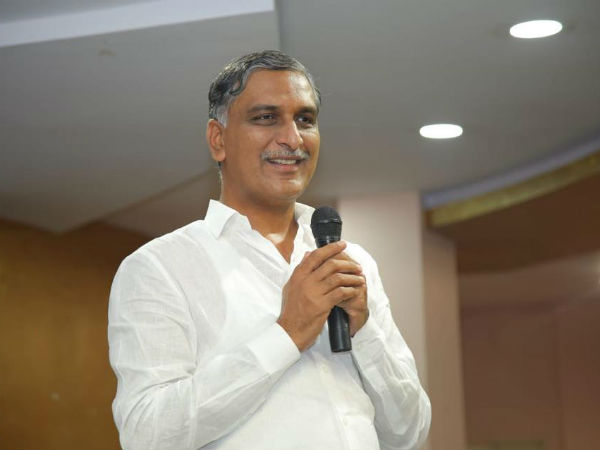 ఒక్క ప్రాజెక్టునైనా పూర్తి చేశారా?