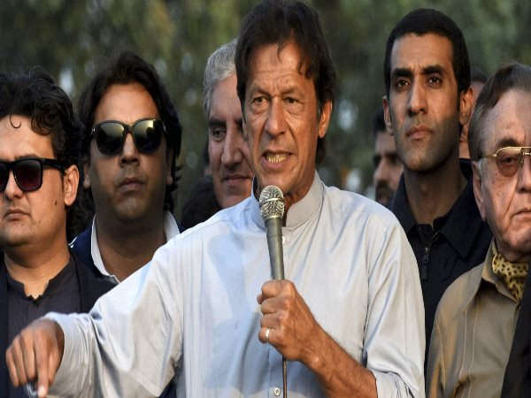 Pakistan Election Results LIVE: As Imran hits ball out of the park, PPP, PMLN allege match fixing Pakistan Election Results LIVE: As Imran hits ball out of the park, PPP, PMLN allege match fixing
