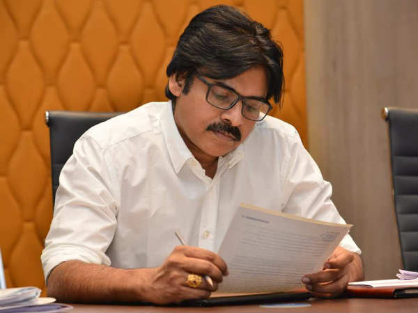 ఏ విషయంలోనైనా చంద్రబాబు, లోకేష్లతో చర్చకు సిద్ధం