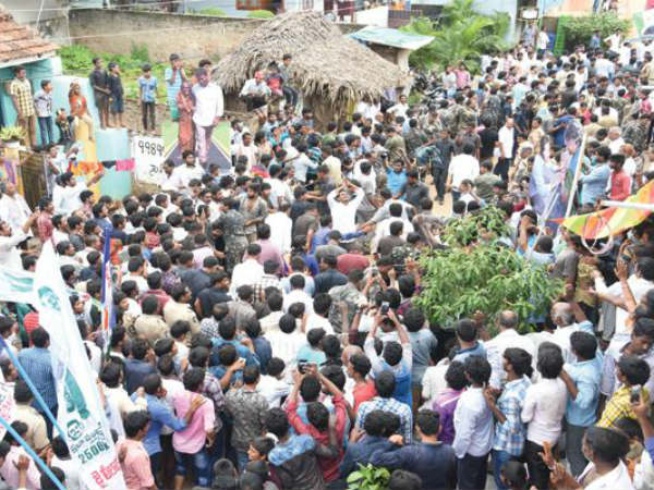 అప్పట్లో...బాబు కూడా అక్కడే