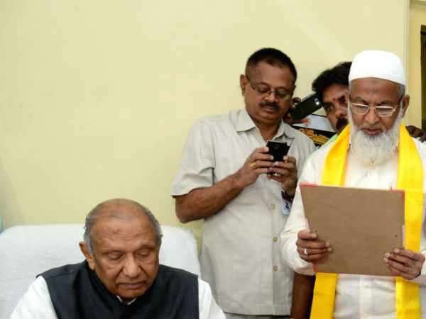 షరీఫ్ కు లక్కీ ఛాన్స్...ఇలా