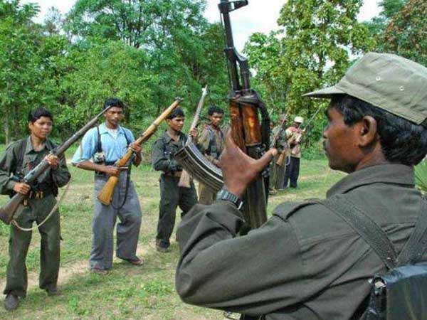 మకాం మార్చారు...అలా బెదిరింపులు