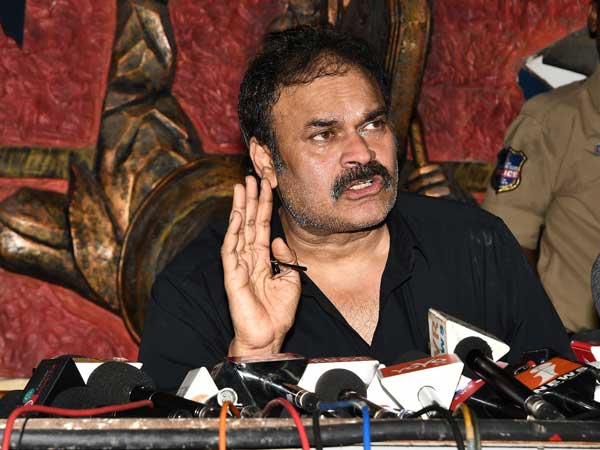 ఇలా ఎందుకు మాట్లాడుతున్నారో అర్థం కావట్లేదు
