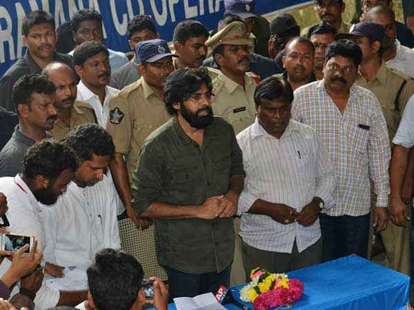 మీరు నాకు భిక్ష వేస్తారా, నేనే మీకు వేస్తా