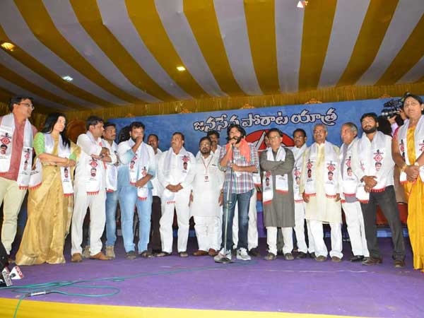 టీడీపీని బాబు స్థాపించారా, నాకు బంధువులే పెద్దగా తెలియదు