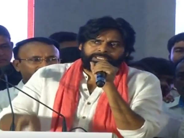 చిరంజీవి చిన్నస్థాయి నుంచి ఎదిగాడు, అందుకే నా హీరో
