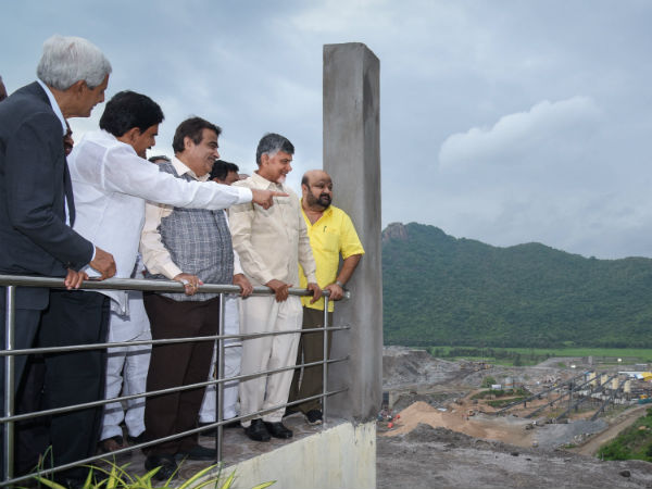 ప్రాజెక్టు నిర్మాణ వ్యయం పెంపుపై ఆర్థిక శాఖ నిర్ణయం తీసుకోవాలి