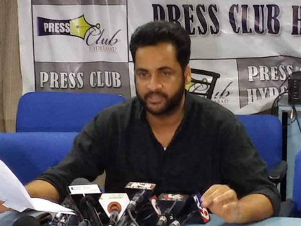 సోషల్ మీడియా...రాజకీయాలు