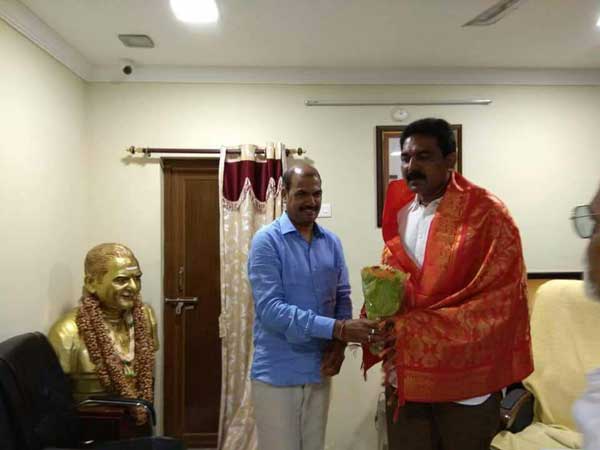 గల్ఫ్ దేశాలకు టీడీపీ కార్యక్రమాలు విస్తృతం చేయాలి