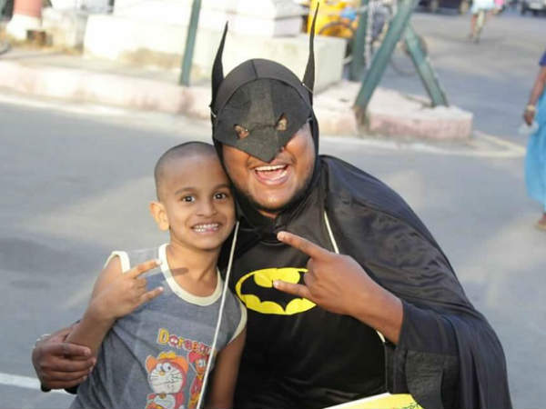 Superman appears on the busy chennai road..here is why..! Superman appears on the busy chennai road..here is why..!