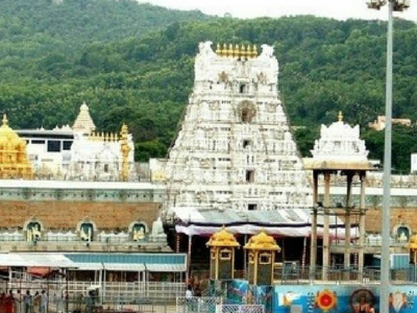 ఆగమపండితుల సలహా మేరకు