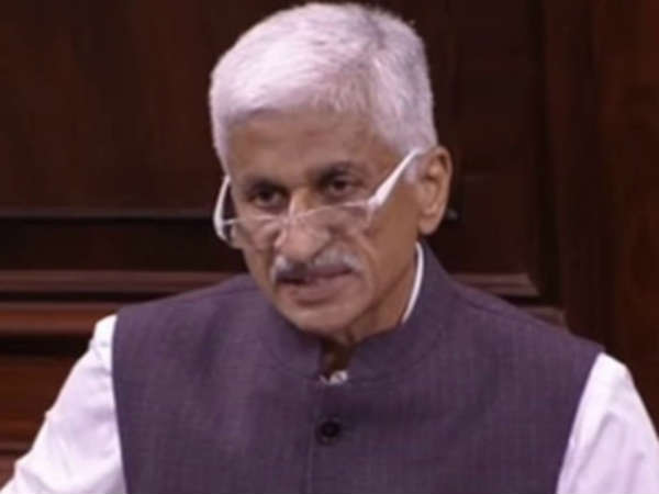 క్షమాపణ చెప్పాలని డిమాండ్