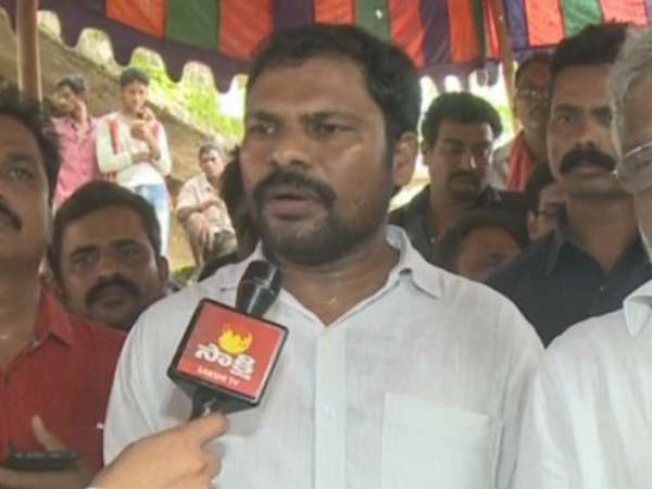 రాష్ట్ర ప్రభుత్వం దే...బాధ్యత