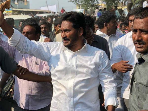 అణిచివేస్తే.. అండగా నిలబడ్డ జగన్ మోసగాడా?