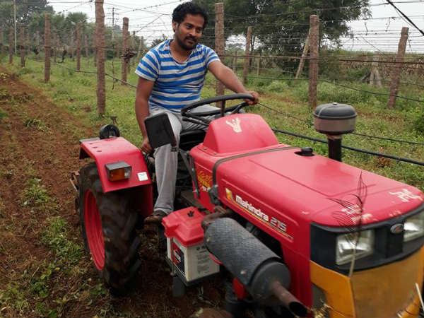 రైతు కోసం మేము సైతం అనే నినాదం