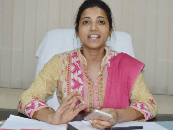 Warangal Urban collector Amrapali Kata appointed Ghmc Additional Commissioner. Warangal Urban collector Amrapali Kata appointed Ghmc Additional Commissioner.