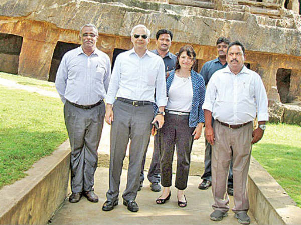 ఉండవల్లి గుహలు...సందర్శన