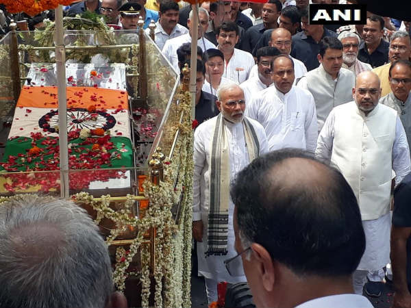 సీఎం అవ్వాలన్నారు.. నవభారతాన్ని నిర్మిస్తాం