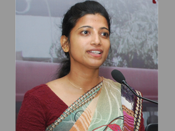 ఆసక్తిగా శోధించా..