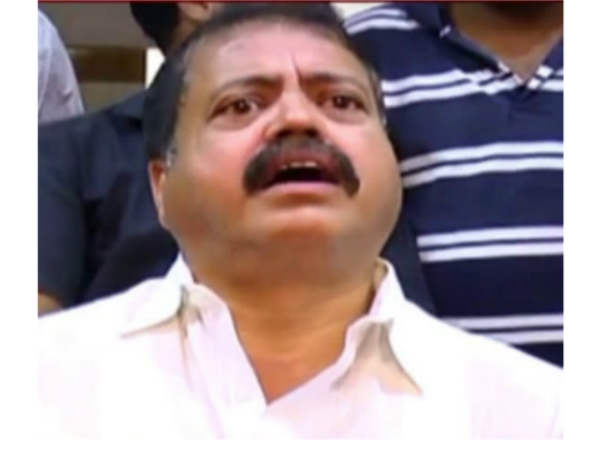 కాంగ్రెస్ వీడి...జనసేనలో చేరిక