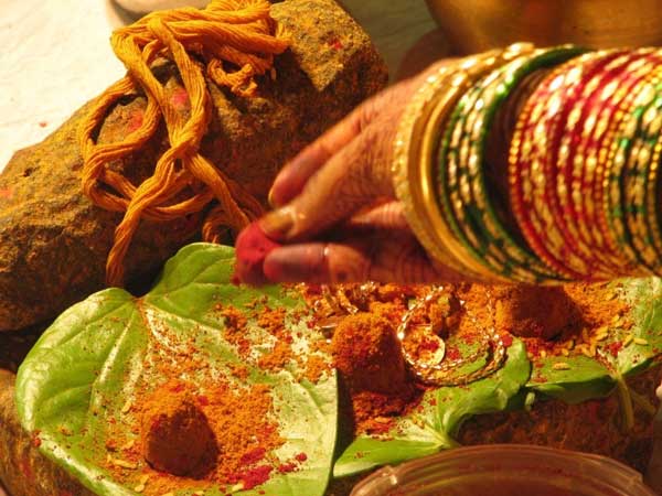 గౌరీ, విష్ణువు ప్రతీరూపంగా..