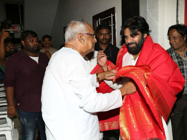 harirama jogaiahs son joins Janasena harirama jogaiahs son joins Janasena