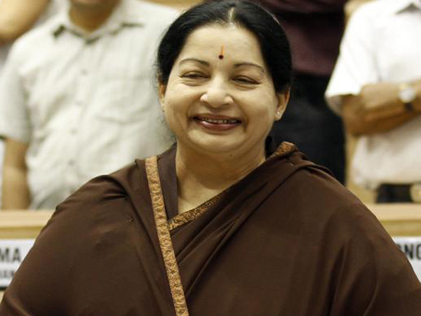 వైద్యులకు సమన్లు