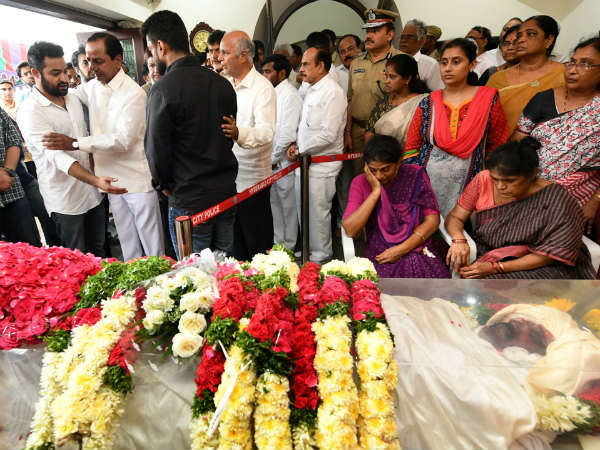 CM KCR express grief over Harikrishnas death CM KCR express grief over Harikrishnas death