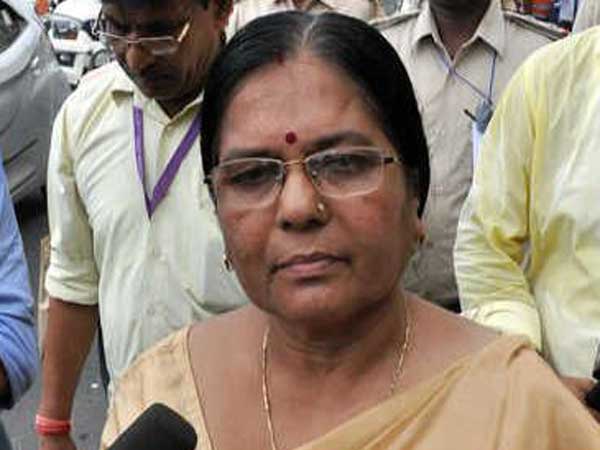 Bihar shelter home scandal: Social welfare minister Manju Verma resigns Bihar shelter home scandal: Social welfare minister Manju Verma resigns