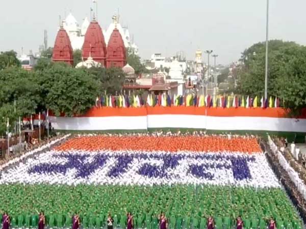 పేదలకు ఆరోగ్య భద్రత