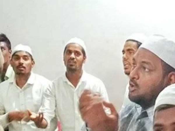 కొట్టారు