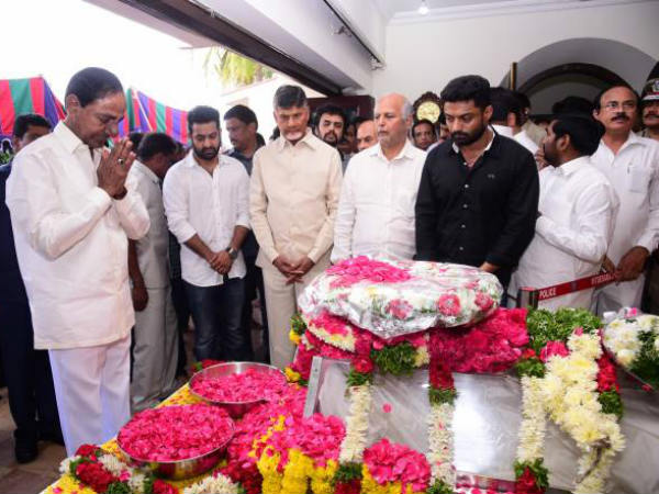 harikrishna last ritual at mahaprasthanam harikrishna last ritual at mahaprasthanam