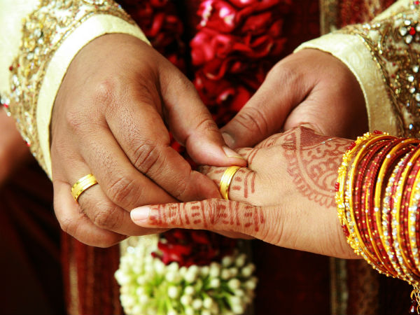 మోసం చేశారు