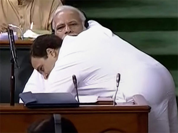నా హగ్ మోడీతోపాటు కాంగ్రెస్ నేతలకూ నచ్చలేదు