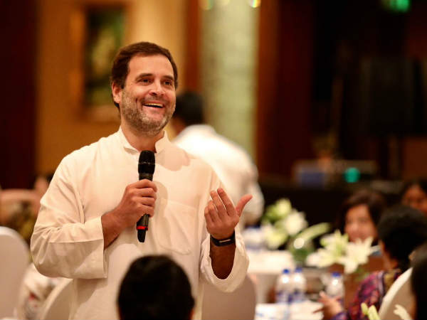 అనిల్ అంబానికి కట్టబెట్టారు, ప్రధాని ఇలా, నిర్మల అలా