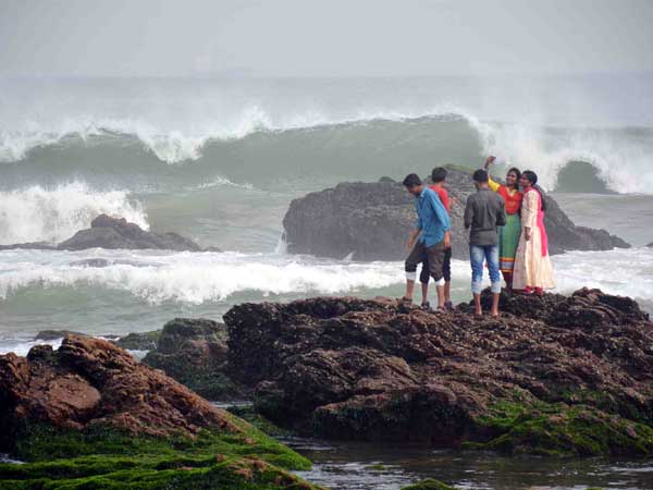 Heavy rains in Telangana and Andhra Pradesh Heavy rains in Telangana and Andhra Pradesh