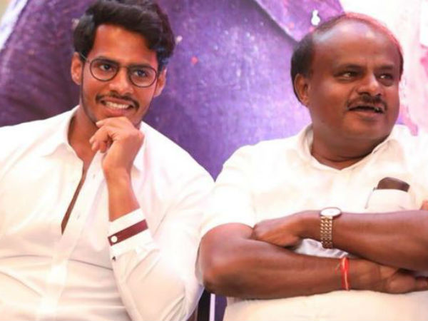 రెండేళ్లుగా పరిచయం..