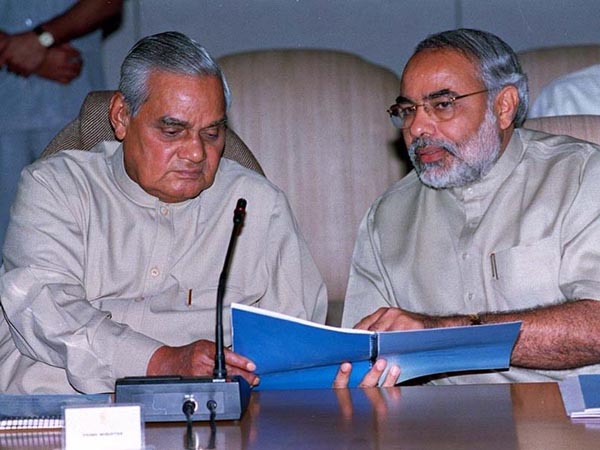 యుగాంతంలా..