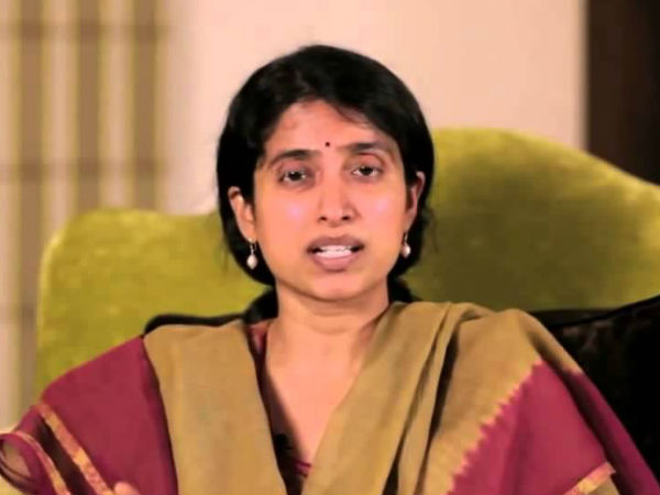 భారతిపై...అభియోగాలు నమోదు
