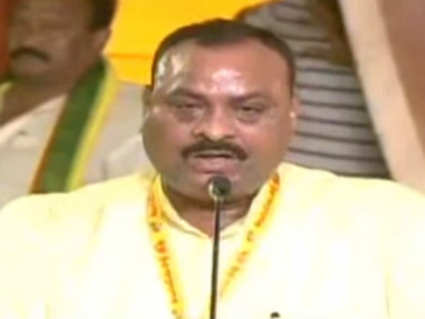 That warrant was not for Chandrababu...for the Telugu people:Minister Achennayudu That warrant was not for Chandrababu...for the Telugu people:Minister Achennayudu