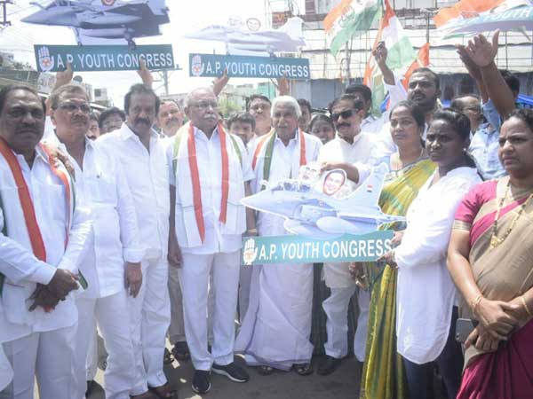రాఫెల్ వ్యవహారంపై
