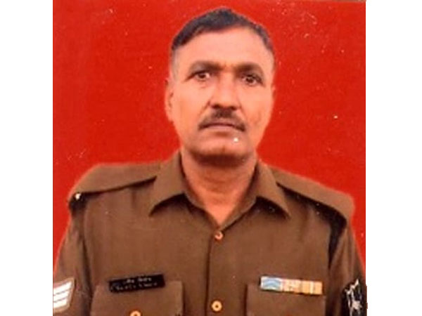 BSF Jawans throat slit by Pak troops near international border BSF Jawans throat slit by Pak troops near international border