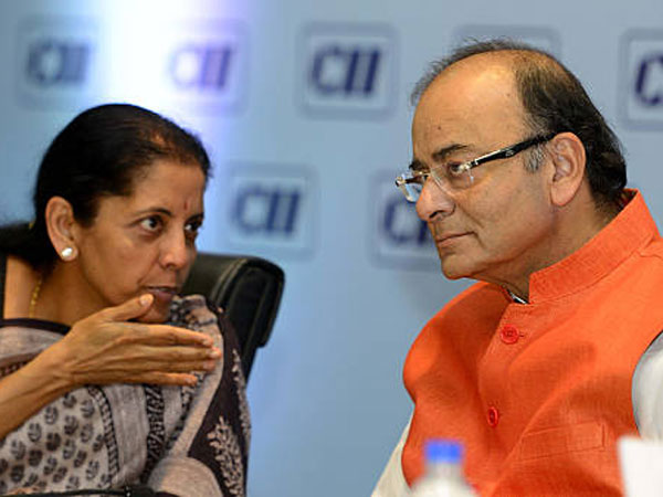 Rafale row: Hollandes statement, Rahuls tweet orchestrated, says Jaitley Rafale row: Hollandes statement, Rahuls tweet orchestrated, says Jaitley