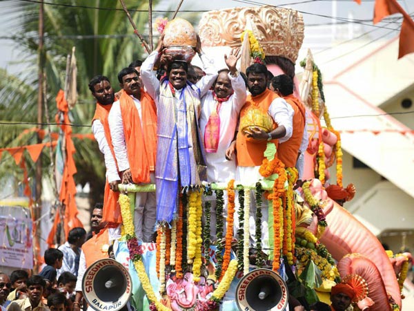 Ganesh immersion: Balapur Laddu auctioned for Rs.16.6 lakh Ganesh immersion: Balapur Laddu auctioned for Rs.16.6 lakh